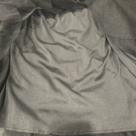 Tulle A-line 2 Layer Tiered Skirt, Black Skirt With Elastic Waist Size Large - Picture 5 of 5